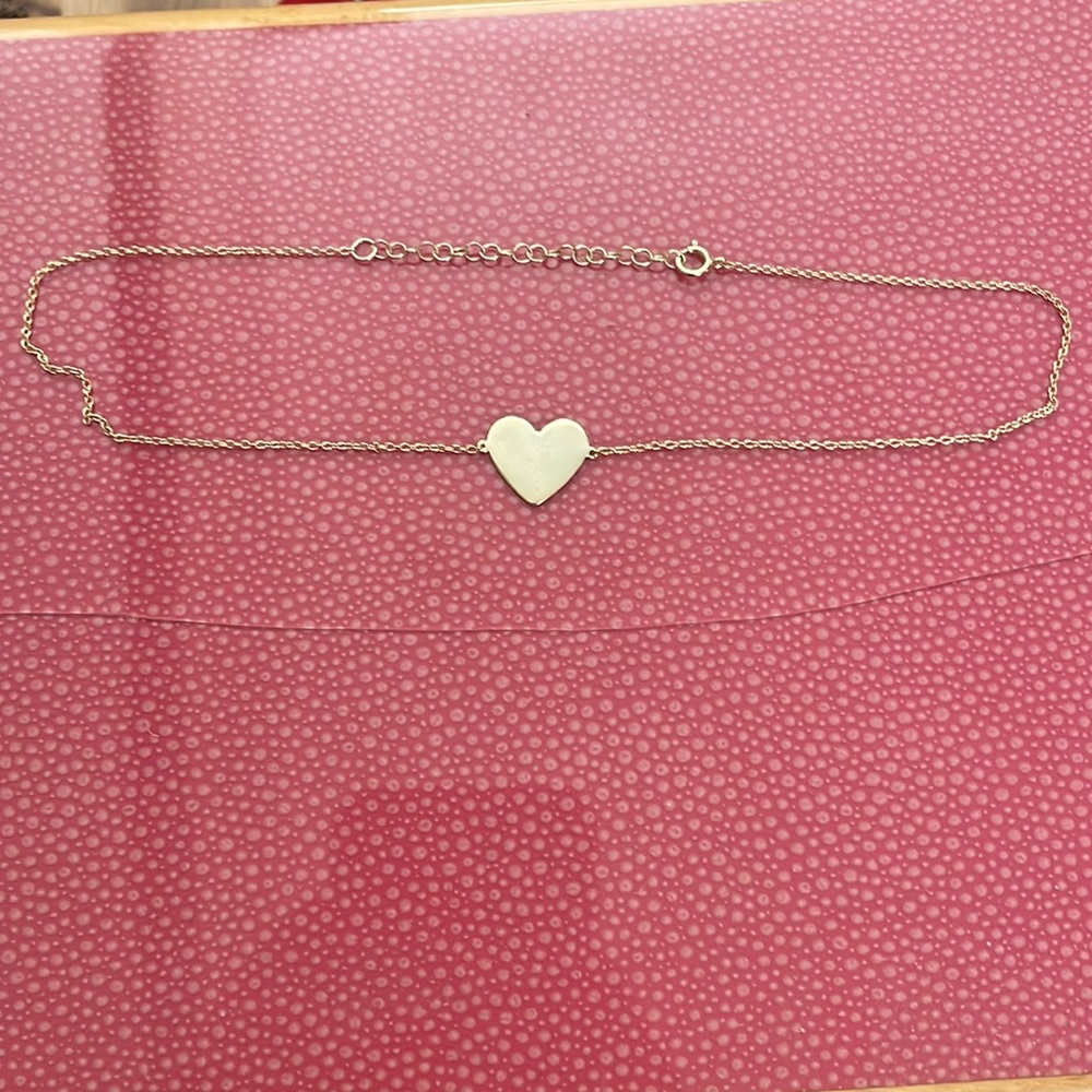 Gold heart choker necklace